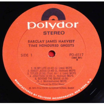 BARCLAY JAMES HARVEST - Time honoured ghosts